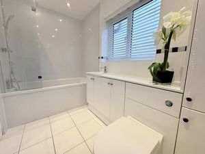 Photo 1- click for photo gallery